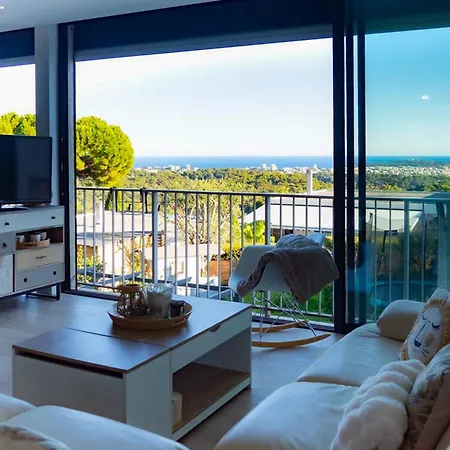 Familiale 6 Personnes Vue Vallauris